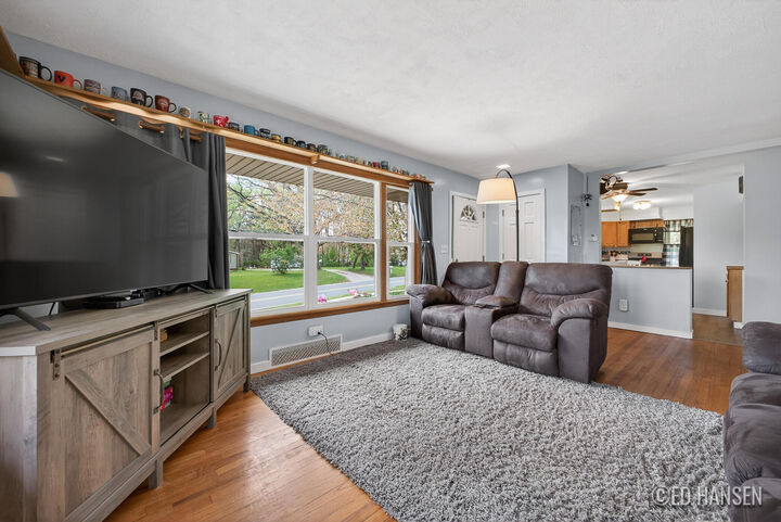 Property Photo:  6044 Belmont Avenue NE  MI 49306 