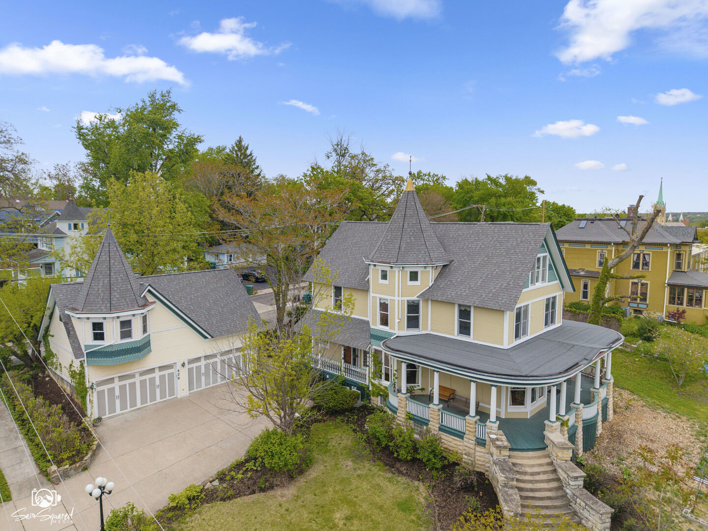 Property Photo:  429 Buell Avenue  IL 60435 