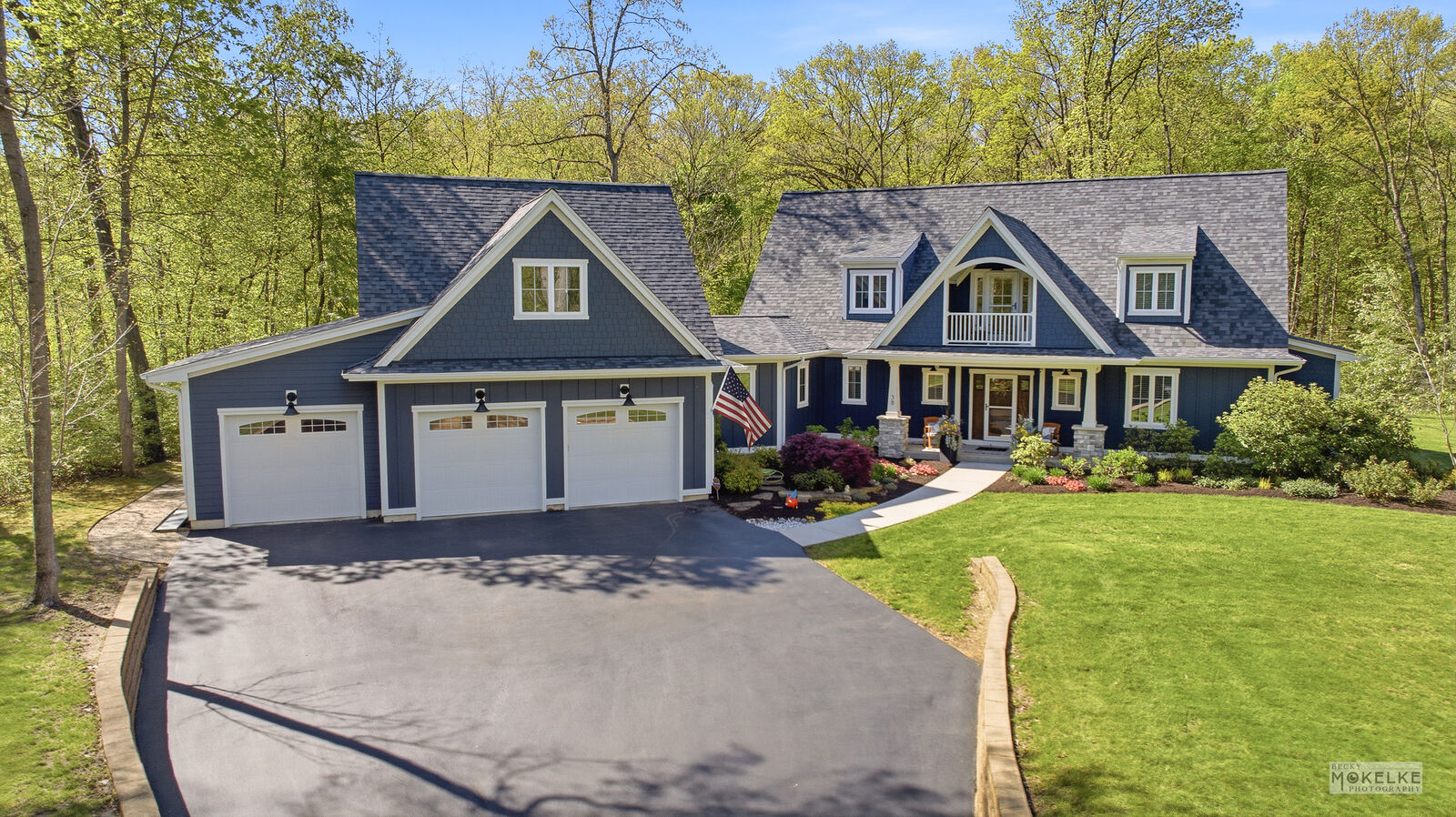 Property Photo:  38 Woodland Drive  IL 60560 