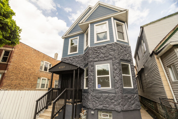 Property Photo:  6227 S May Street  IL 60621 