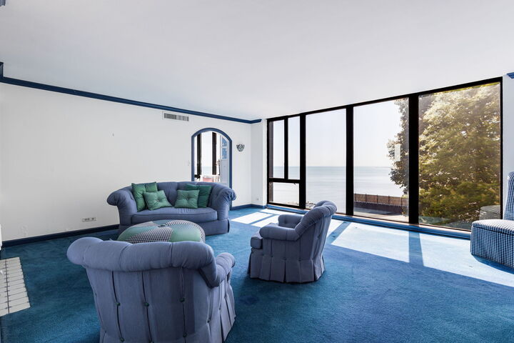 Property Photo:  1420 Sheridan Road 3B  IL 60091 
