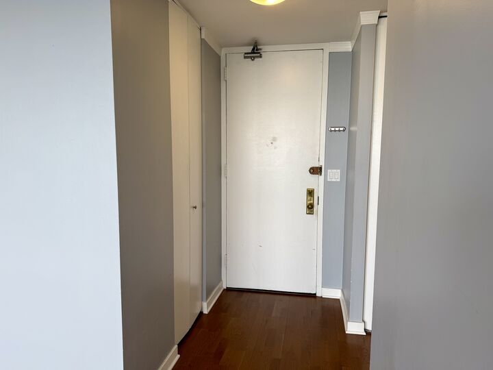 Property Photo:  655 W Irving Park Road 4406  IL 60613 