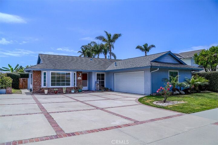 Property Photo:  7562 Taylor Drive  CA 92648 