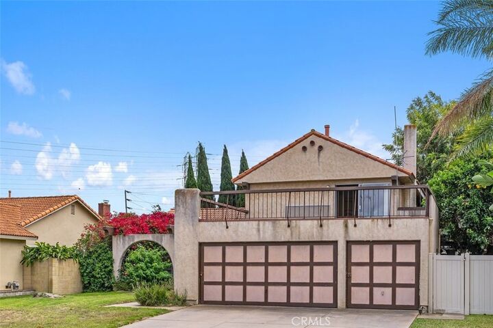Property Photo:  10042 Sprit Circle  CA 92646 