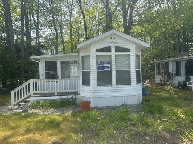 Property Photo:  430 Post Road 83  ME 04090 
