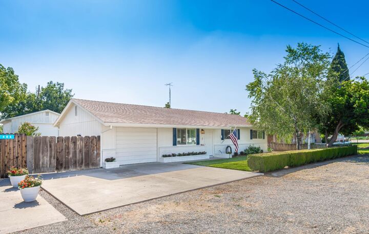 Property Photo:  408 1st Street  CA 95912 