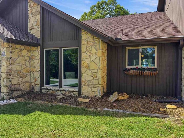 Property Photo:  146 Bobwhite  OK 74604 