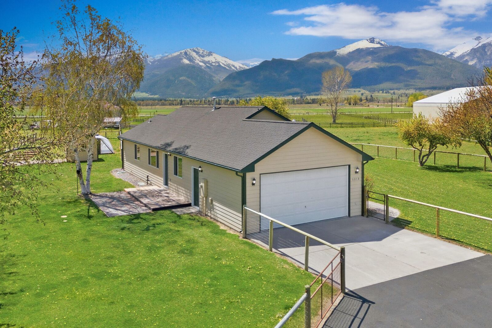 Property Photo:  4318 Leonard Lane  MT 59870 