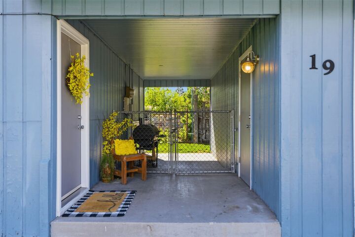 Property Photo:  19 Russell Park W  MT 59801 