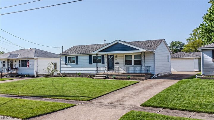 Property Photo:  1716 W 29th Street  OH 44052 