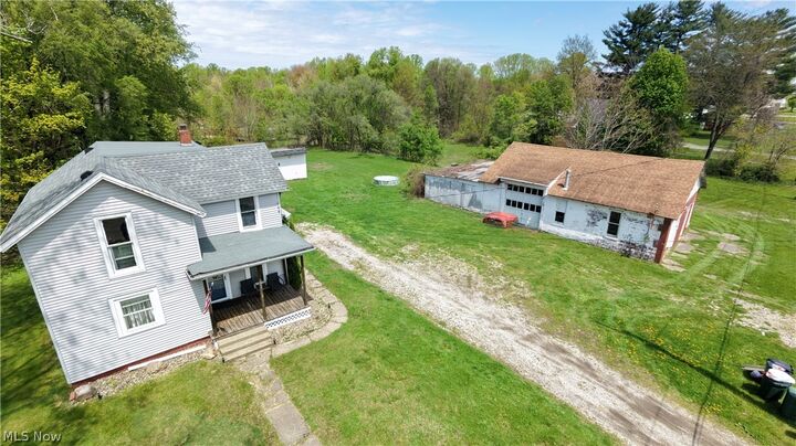 Property Photo:  406 E Main Road  OH 44030 