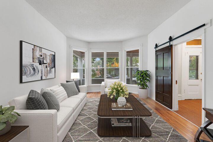 Property Photo:  2809 Garfield Avenue  MN 55408 