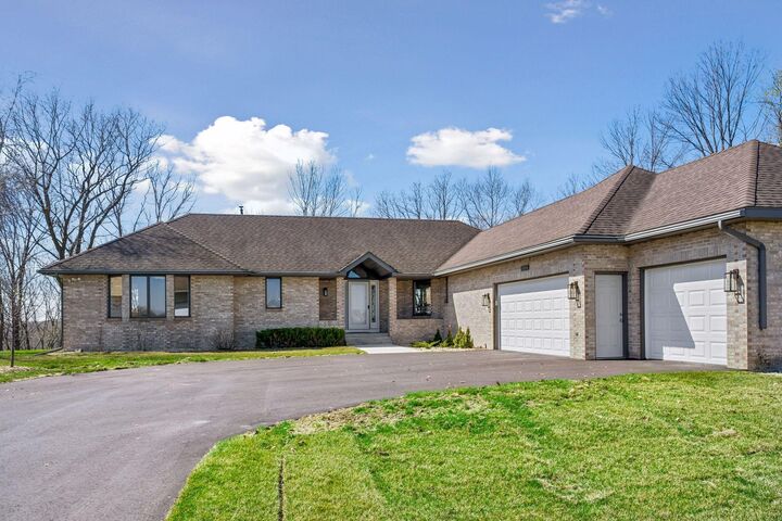 Property Photo:  3741 Lucy Court NE  MN 55376 