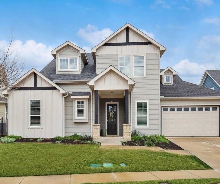 Property Photo:  410 Hearth Terrace  TX 76226 