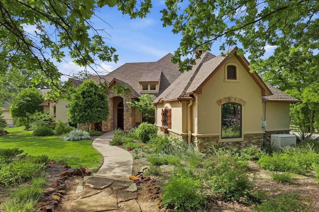 Property Photo:  8000 Rhoads Road  TX 76227 