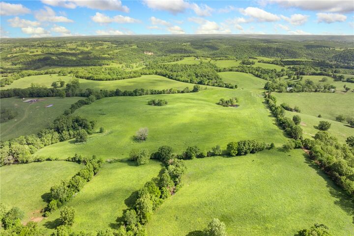 Property Photo:  706 County Road 650  AR 72638 