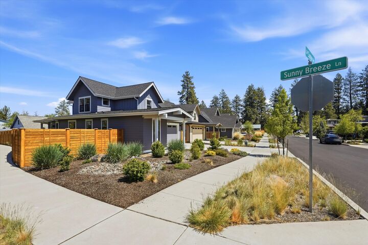 Property Photo:  20036 SW Sunny Way  OR 97702 