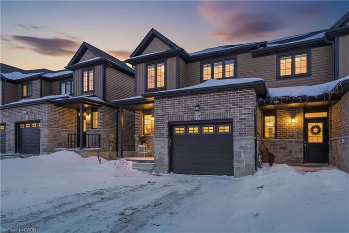 Property Photo:  120 Links Crescent  ON N4T 0K7 