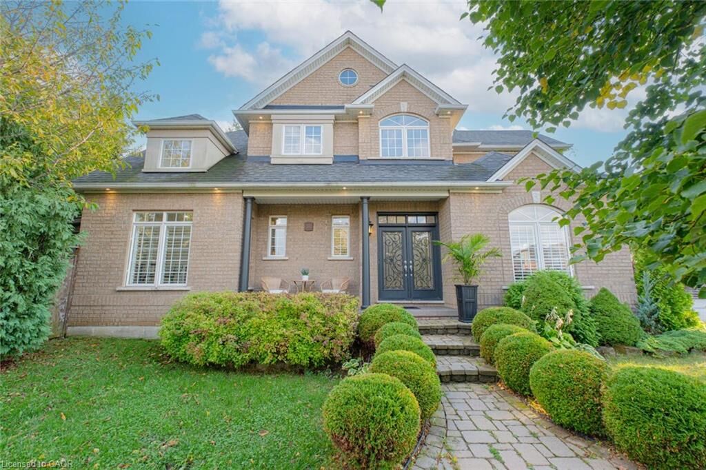 Property Photo:  50 Islandview Way  ON L8E 6C1 