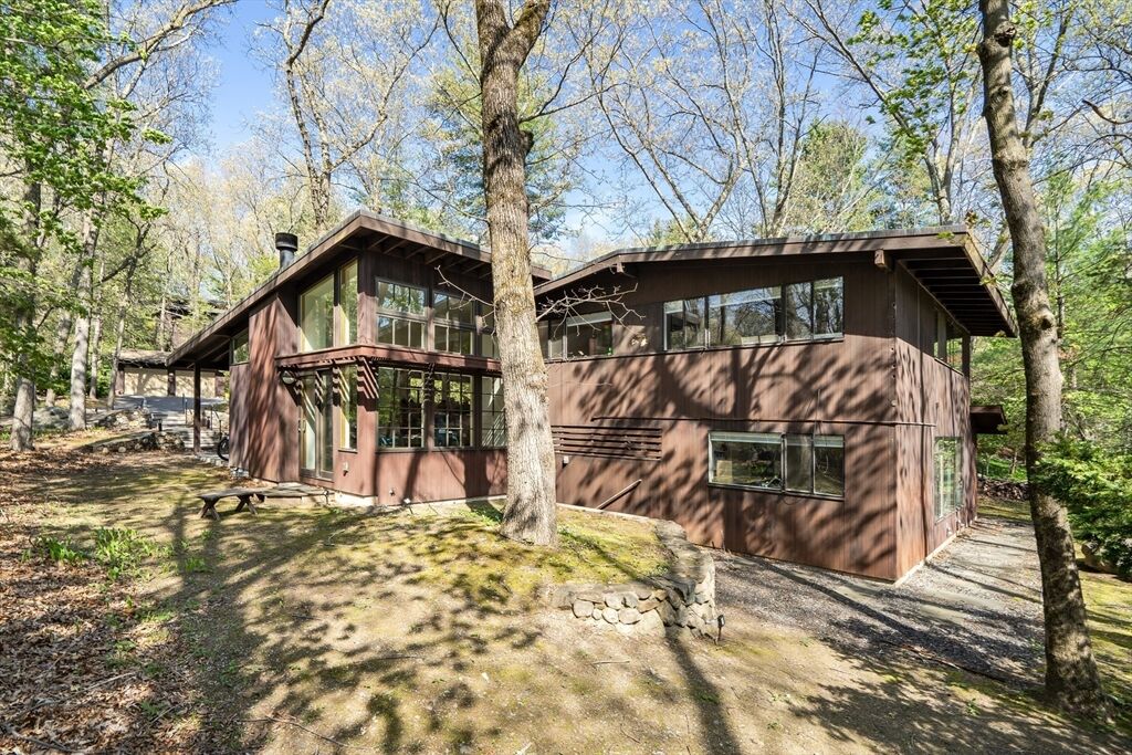 Property Photo:  15 Trotting Horse Drive  MA 02421 