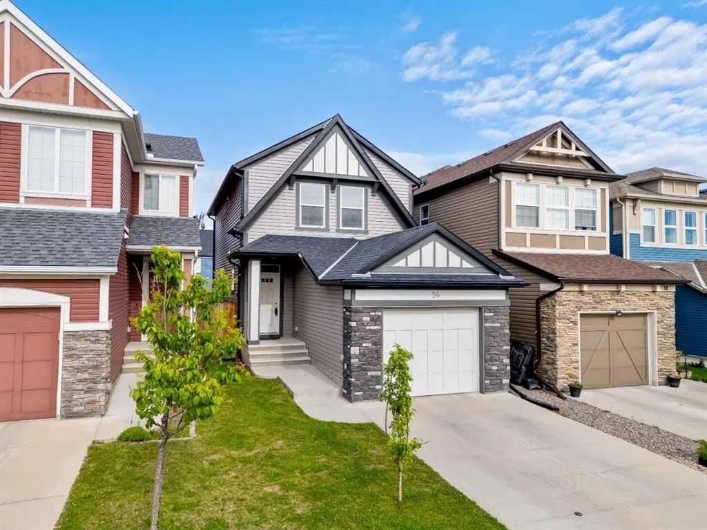 Property Photo:  54 Legacy Close SE  AB T2X 0Y9 