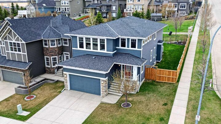 Property Photo:  41 Westridge Road  AB T1S 0K9 