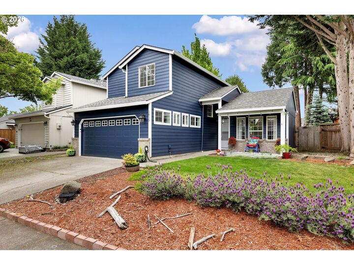 Property Photo:  1813 SE 170th Ave  WA 98683 