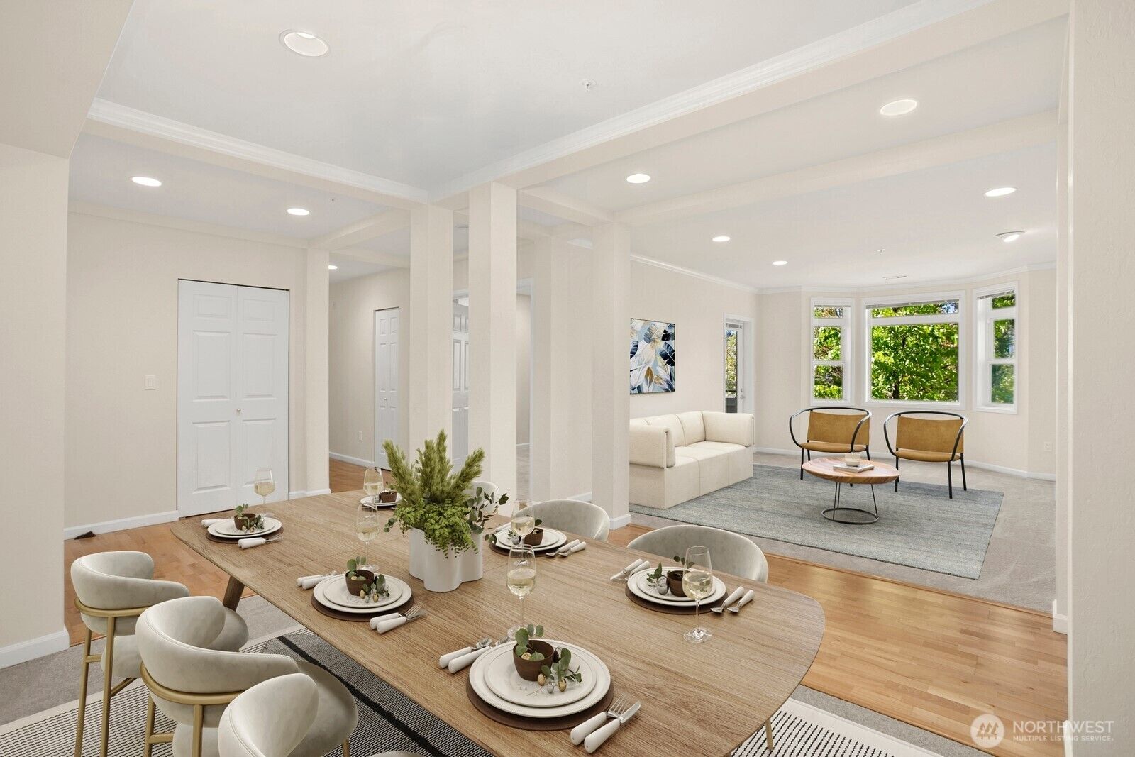 Property Photo:  102  State Street S 206W  WA 98033 