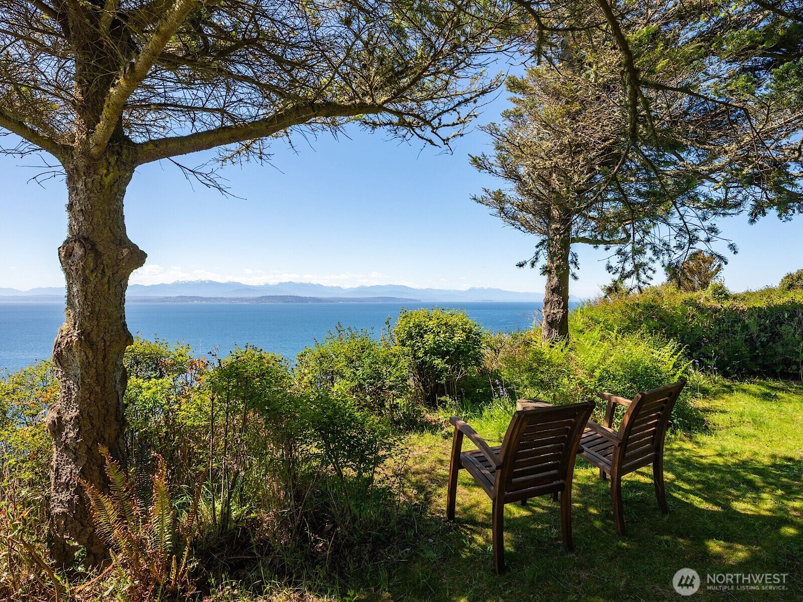Property Photo:  702  Cathedral Drive  WA 98239 