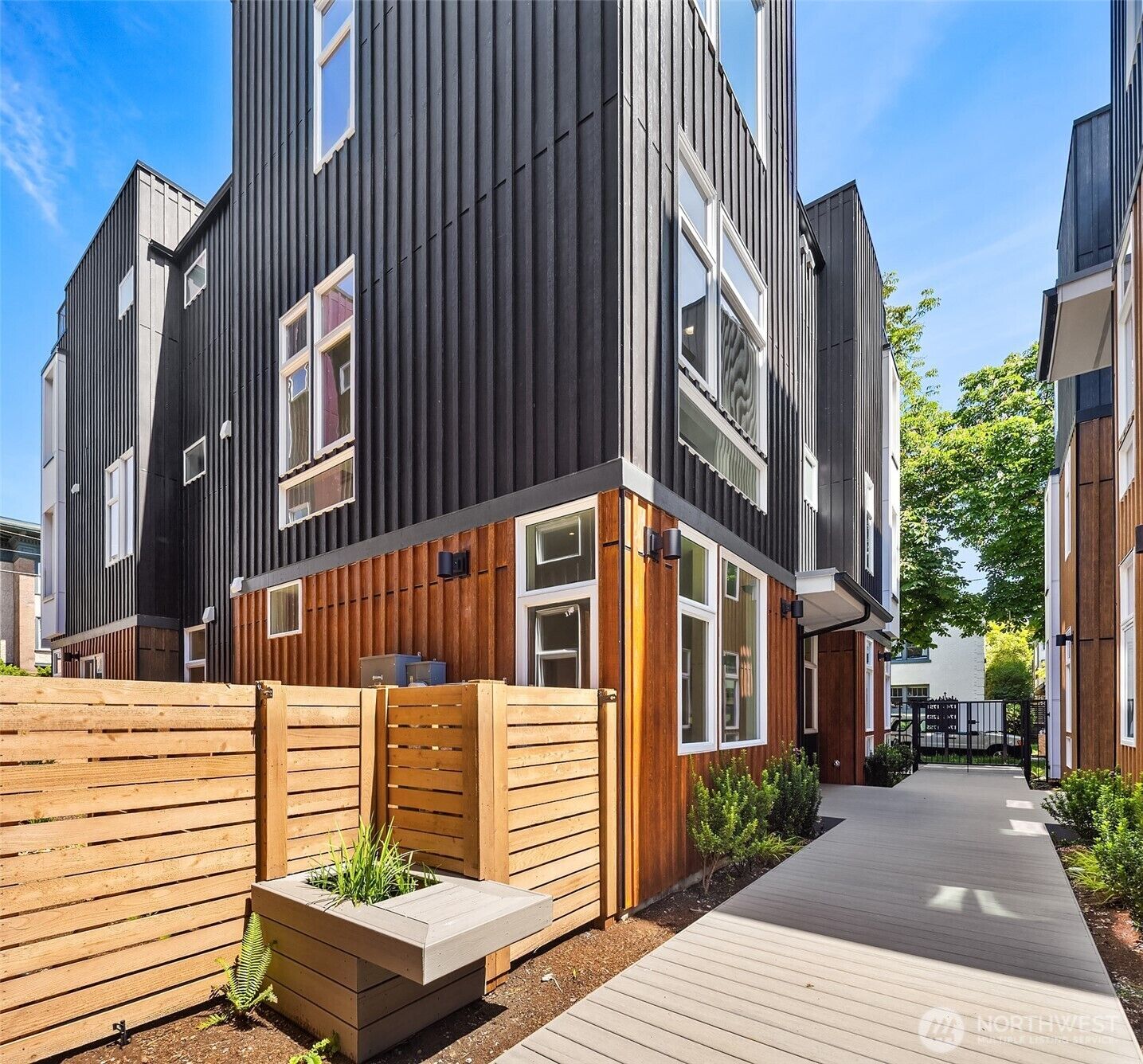 Property Photo: 1755 E Howell Street WA 98122