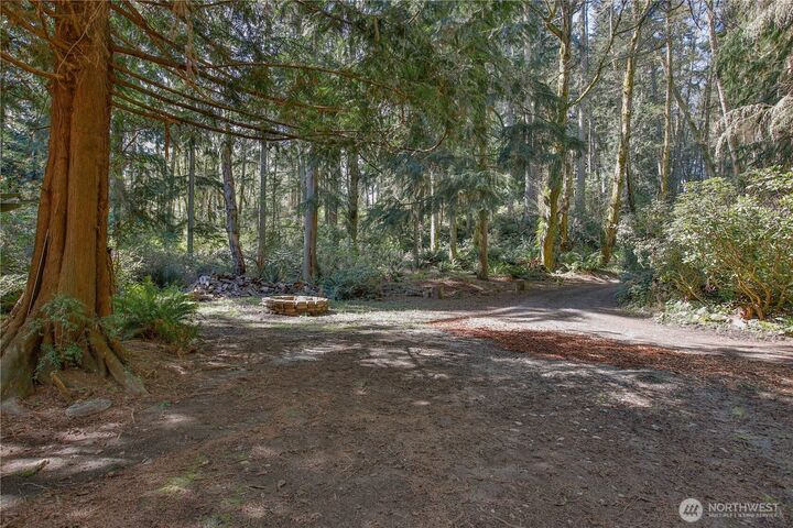 Property Photo:  4050  Tree Frog Lane  WA 98260 