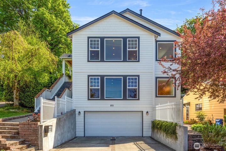 Property Photo:  801 W Barrett Street  WA 98119 