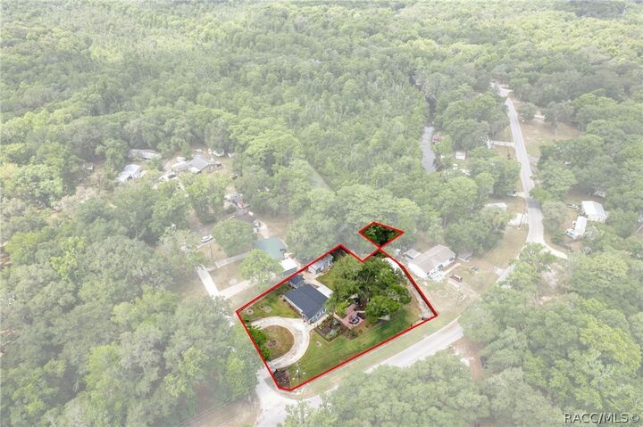 Property Photo:  7636 S Four Oaks Drive  FL 34436 