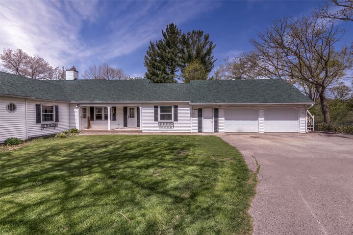 Property Photo:  17685 Crestwood Court  WI 54630 