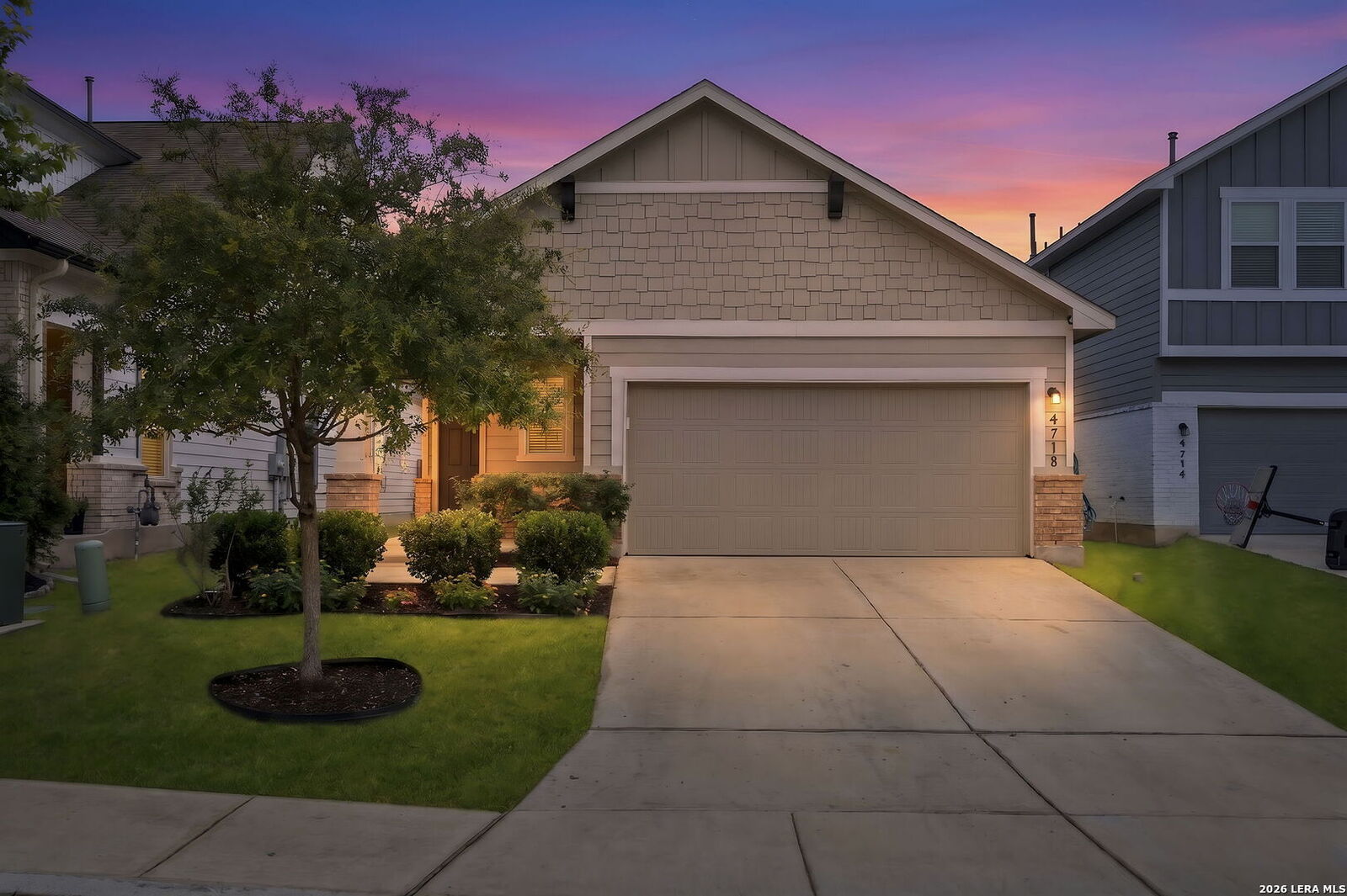 Property Photo:  4718 Audubon Pl  TX 78217 