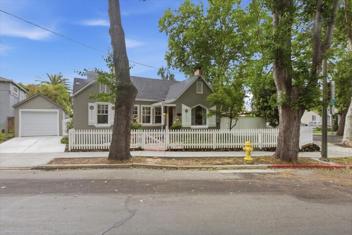Property Photo:  1055 Newhall Street  CA 95126 
