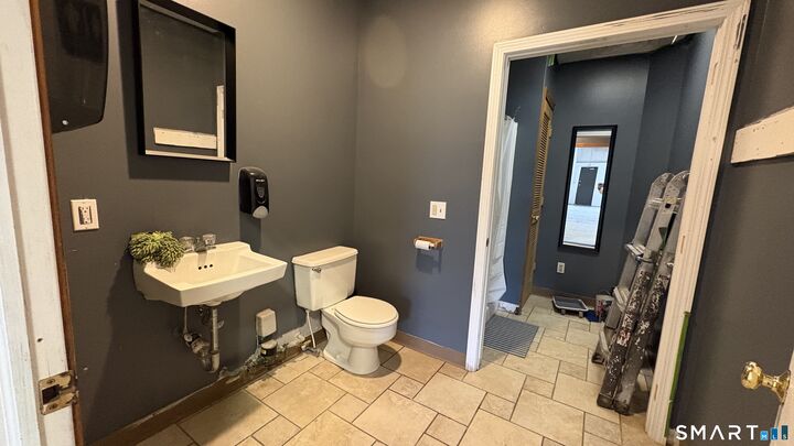 Property Photo:  7 Moody Road  CT 06082 