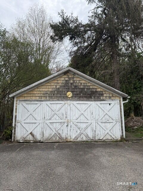 Property Photo:  21 Germantown Road  CT 06810 