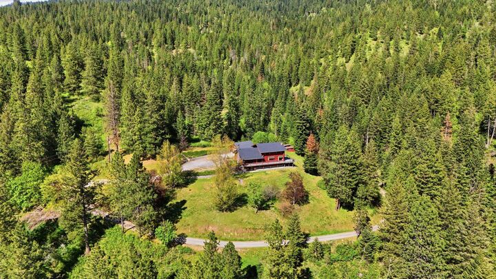 Property Photo: 22821 E Harvard Branch Rd WA 99030