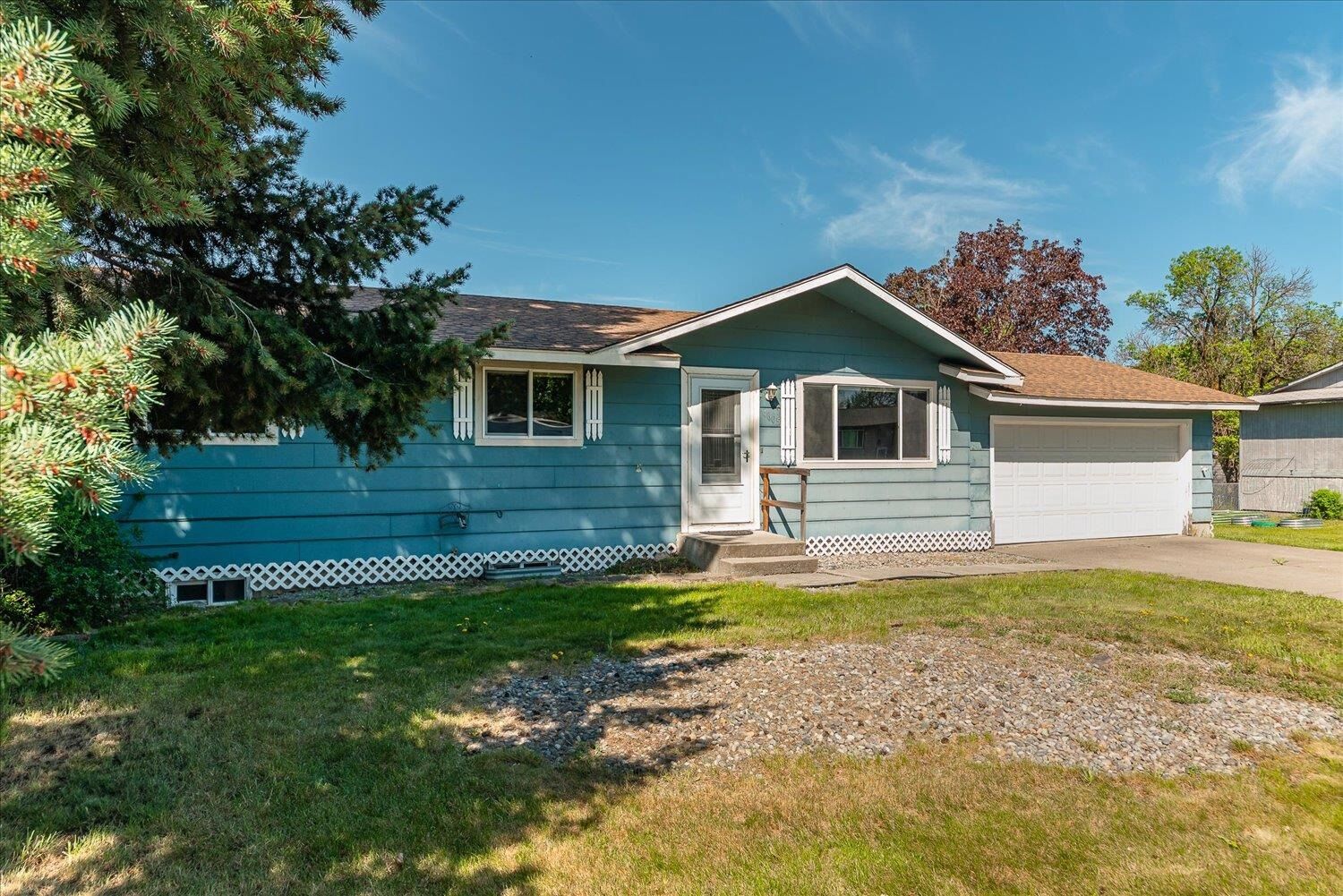 Property Photo: 4605 N Darin Rd WA 99027