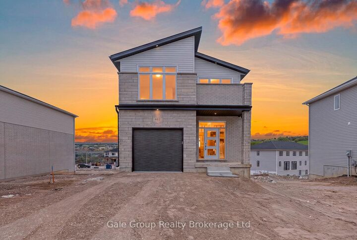 463 Gillespie Street — photo 1