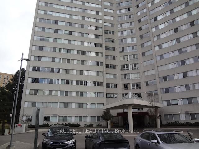 3700 Kaneff Crescent 2106 — photo 1
