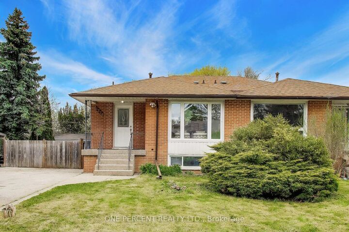 1270 Pallatine Drive — photo 1