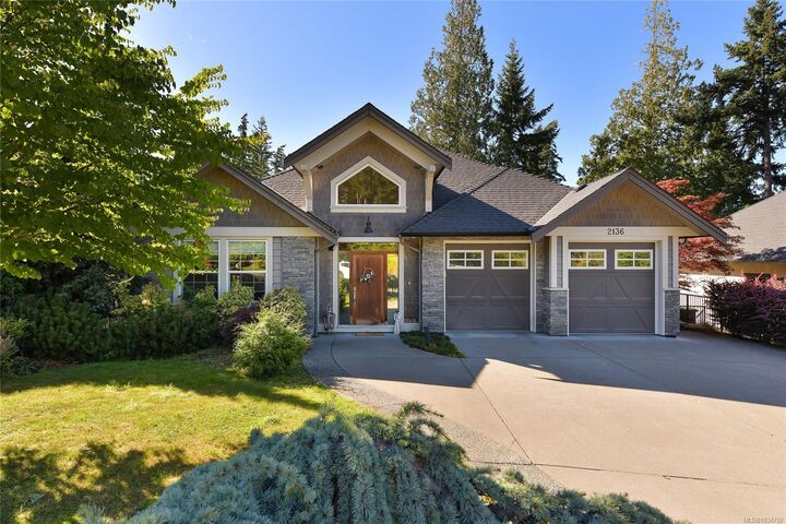 2136 Champions Way — photo 1