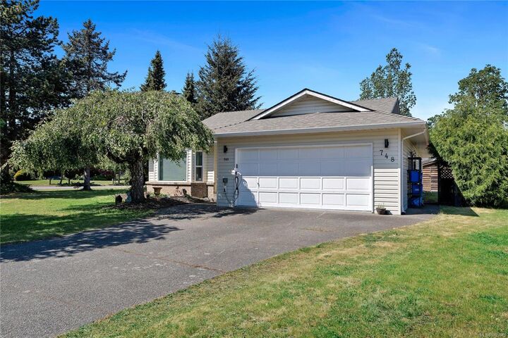 748 Macan Pl — photo 1