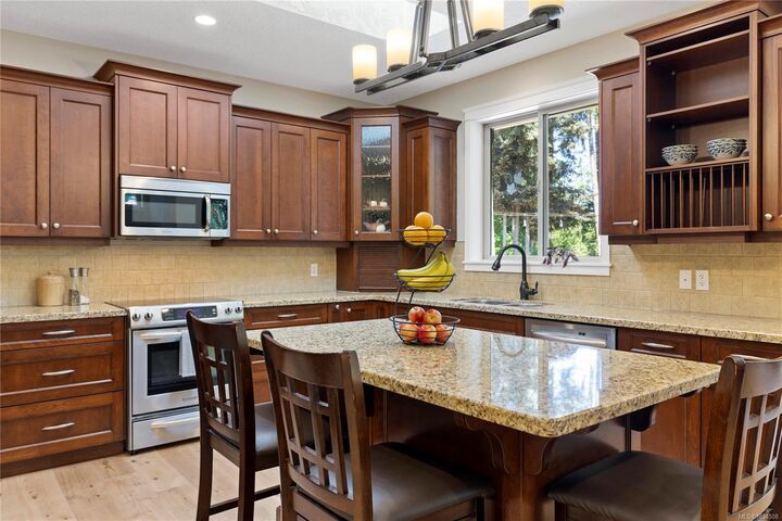 Property Photo: 1635 Stone Lake Dr BC V9P 9L1