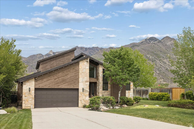 Property Photo:  9725 S Ruskin Cir  UT 84092 