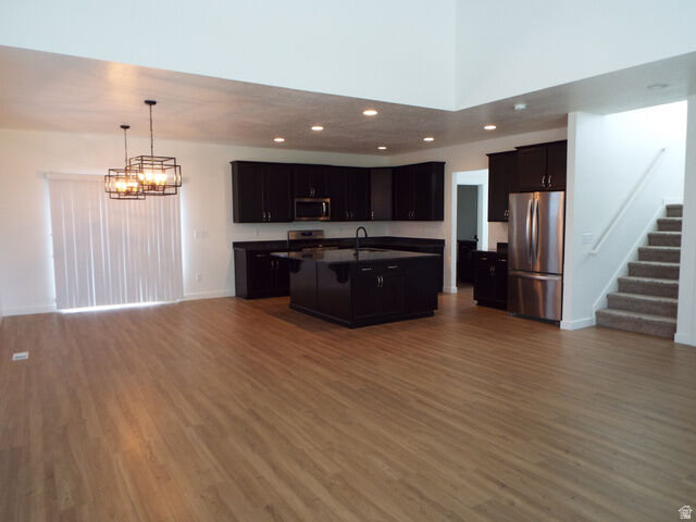 Property Photo:  875 N 2175 W  UT 84041 