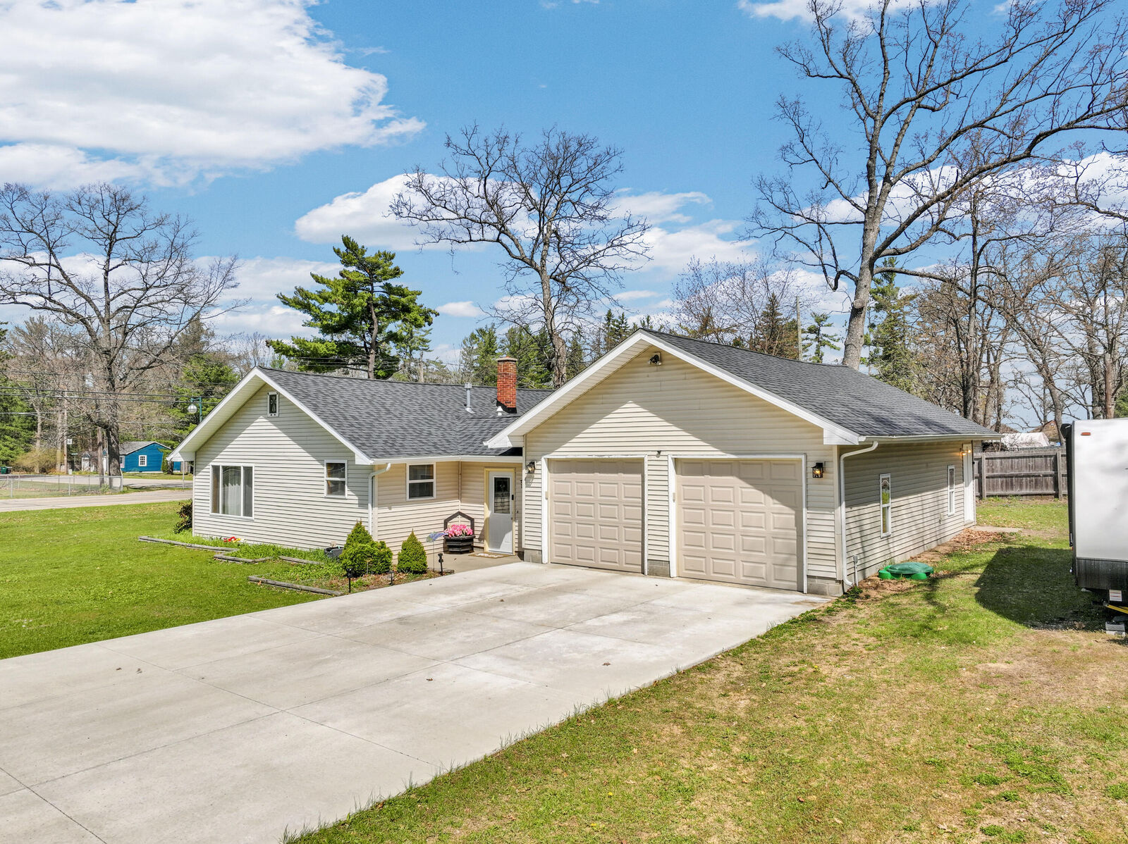 Property Photo: 2765 S Gladwin Road MI 48651