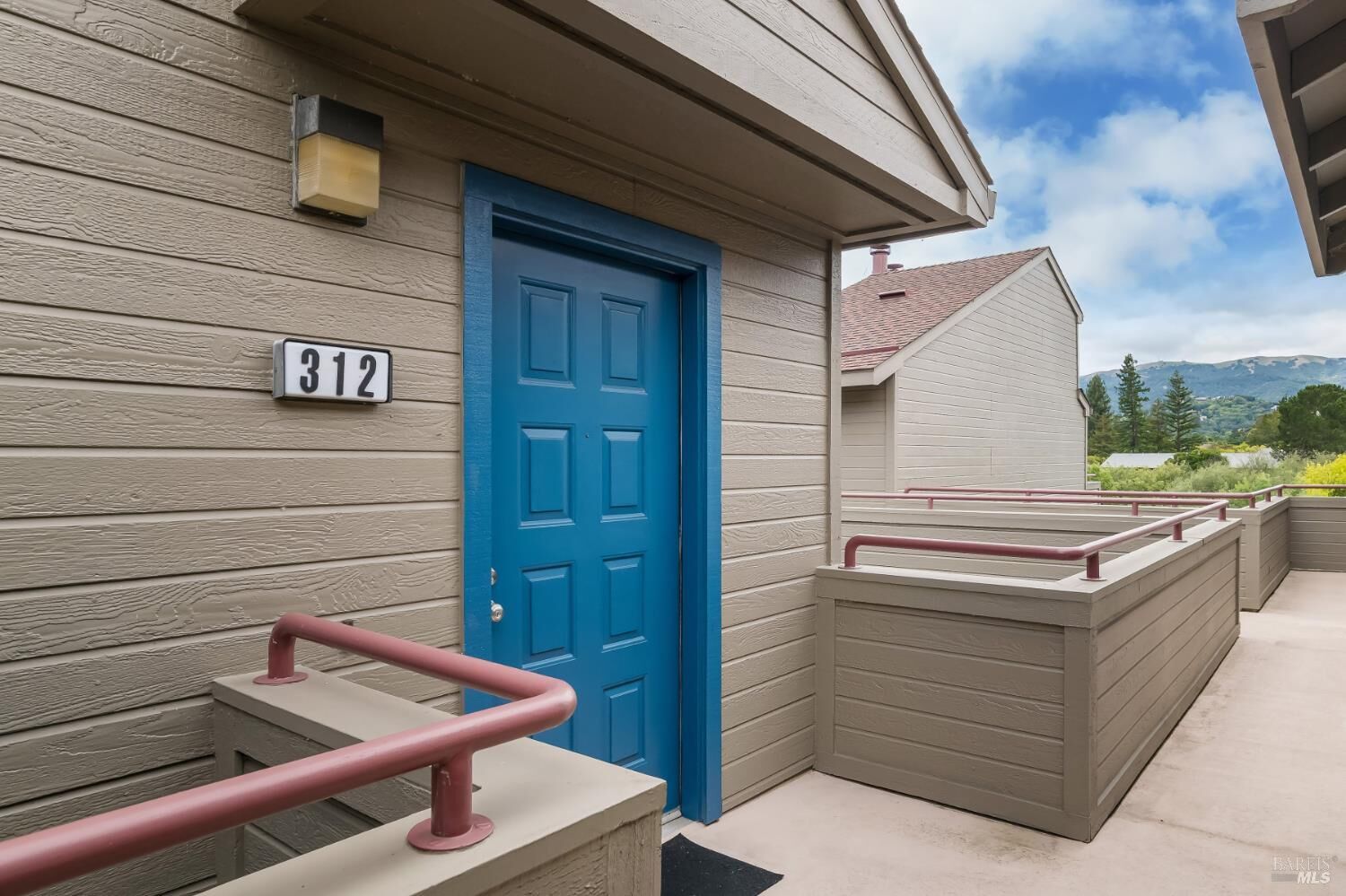 Property Photo:  312 Seagull Row  CA 94945 